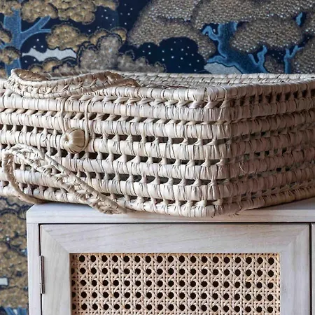 La * נרבון-פלאז'